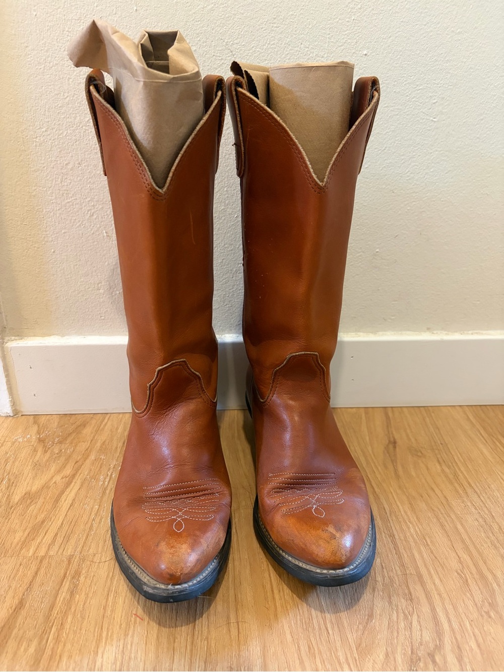 Women's Tan Leather Cowboy Boots - Classic Western Style